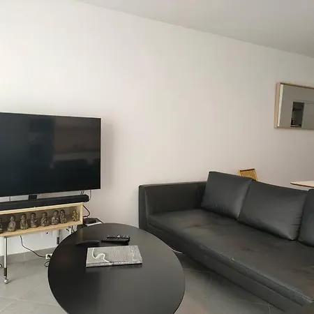 Lägenhet T4 + Terrasse 33 M2 Coeur De *